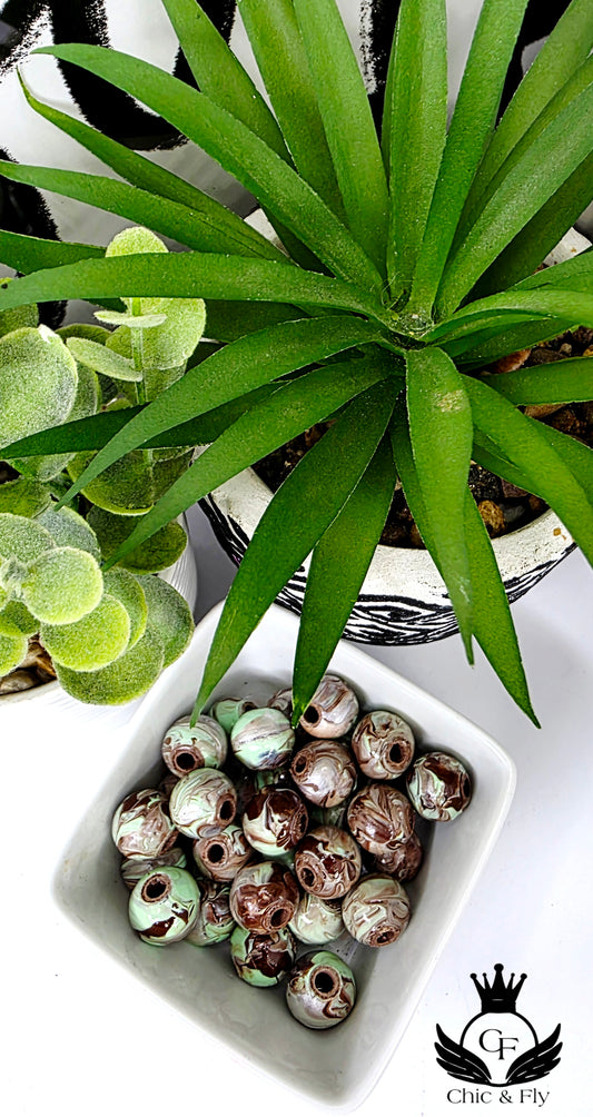 Chocolate Pearl and Mint Green