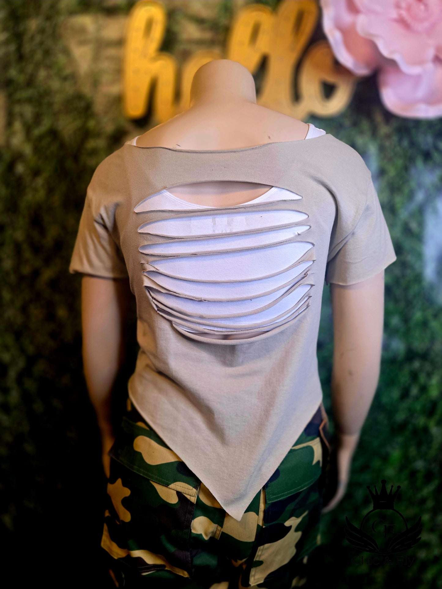 Chic & Fly Oh So Chic Cut Tee