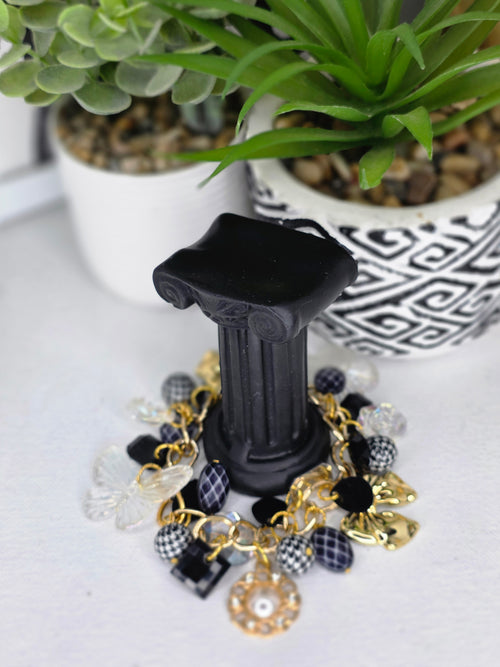 Chic Coquette