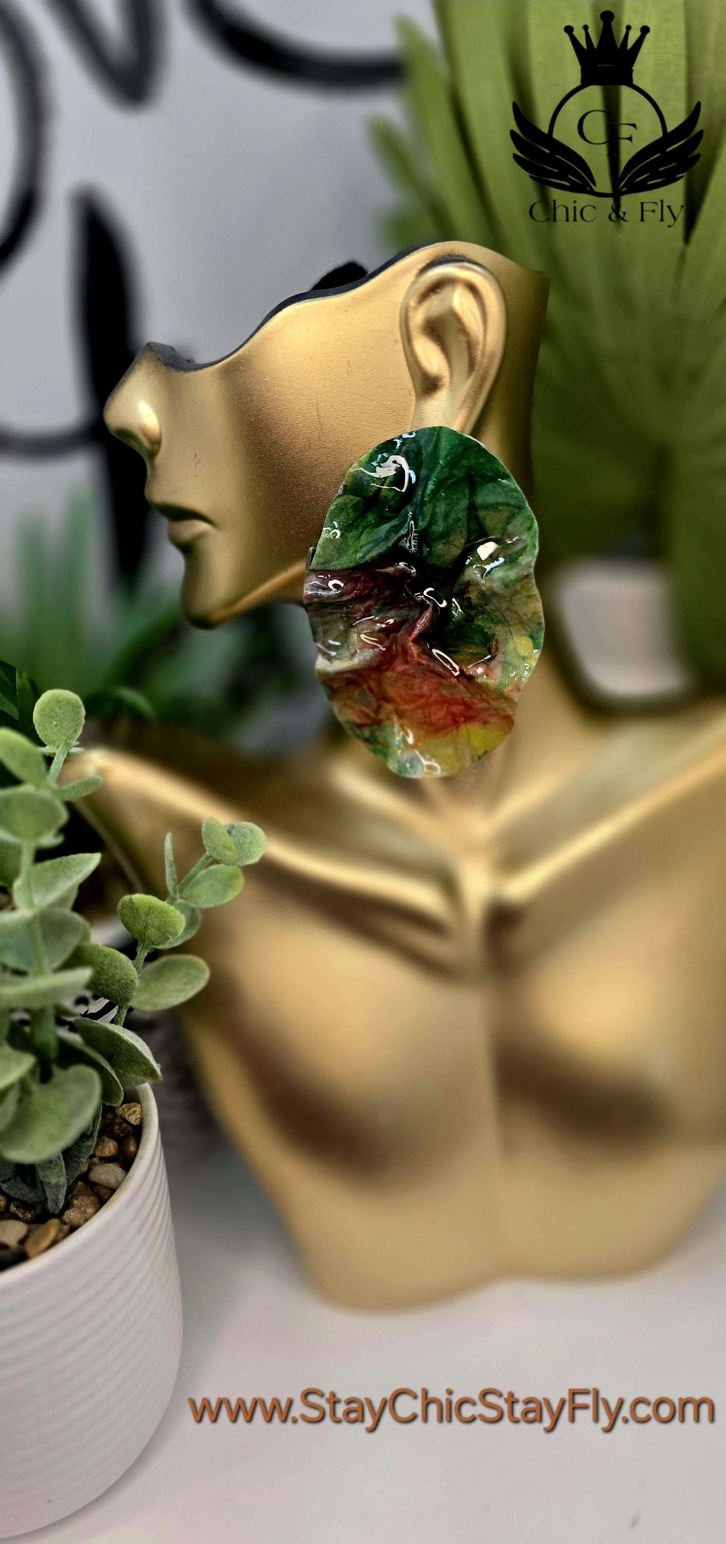 Ms. Aika... Oval Crushed and Crumple Colors are Pink, Yellow, Green, and Pea image 0