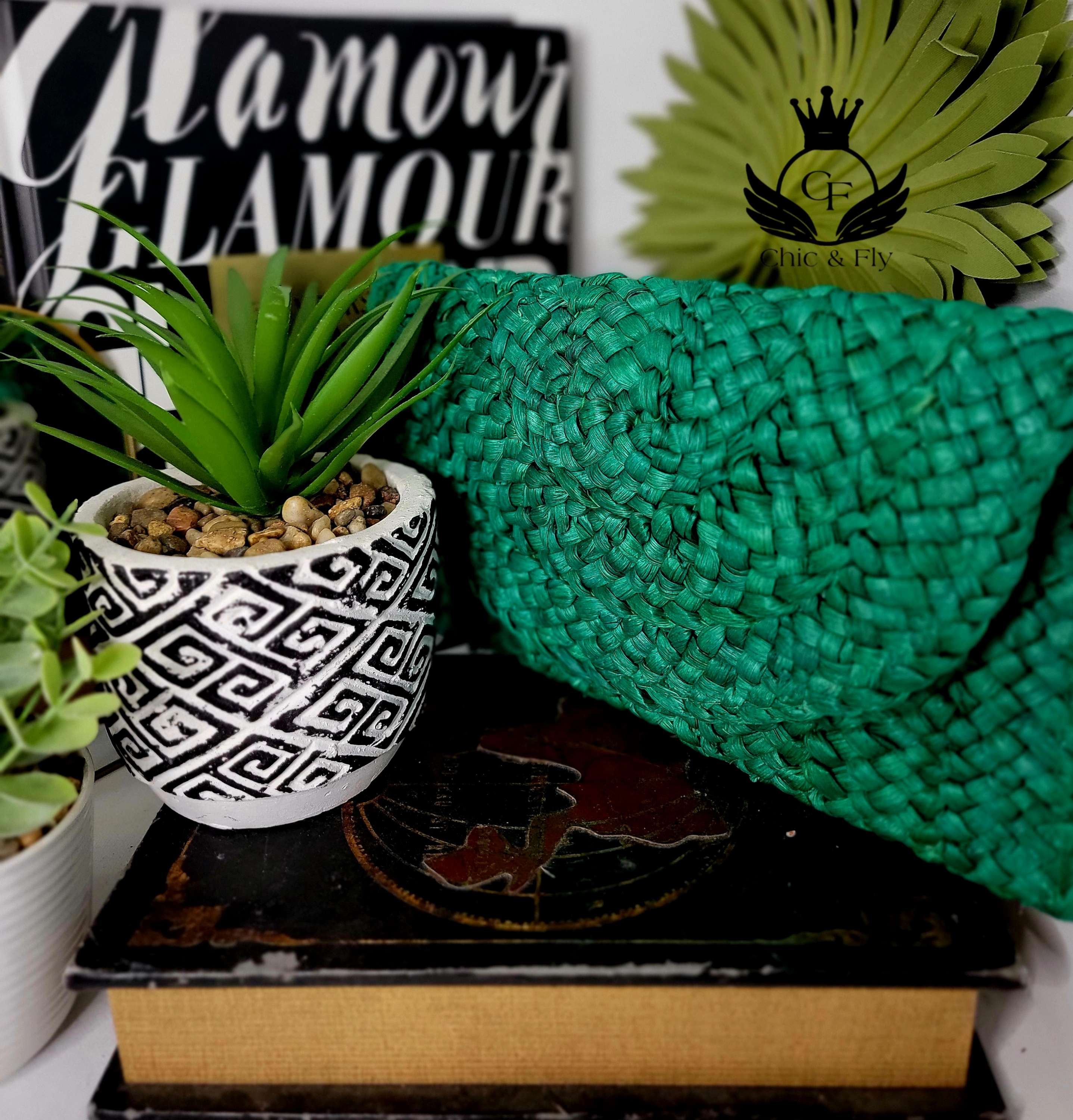 Ms. Stranese Green Small Straw Clutch image 0