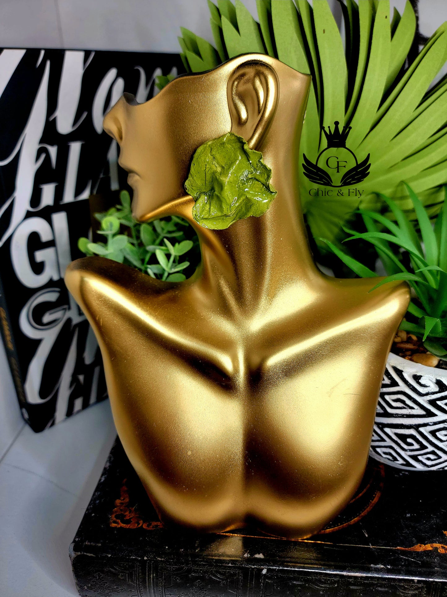 Ms. Cicely Leafy Lime Crushed and Crumbled Collection image 0