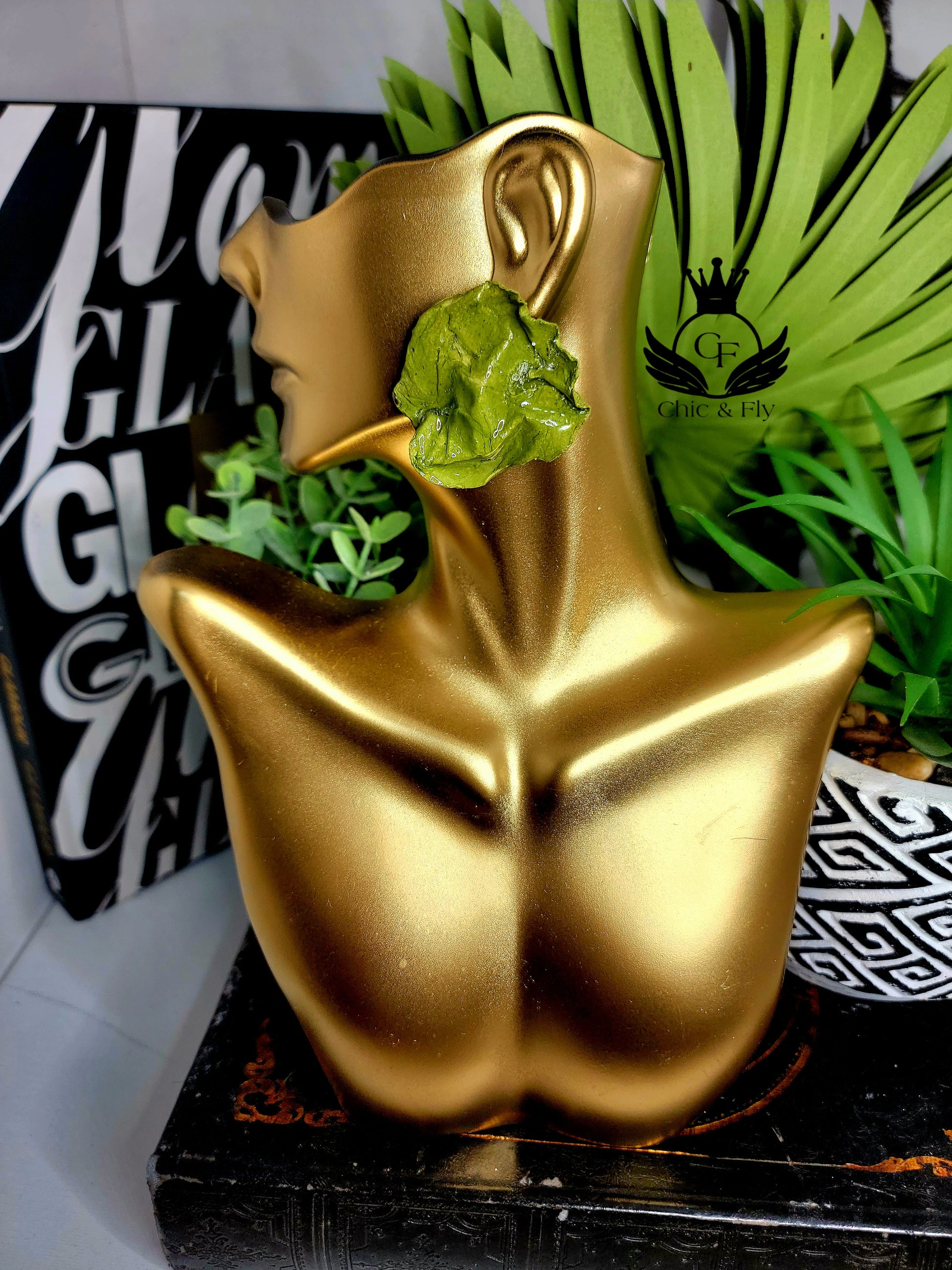 Ms. Cicely Leafy Lime Crushed and Crumbled Collection image 0